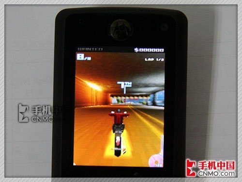 首款非触摸UIQ系统测试:摩托Z8软件评测 