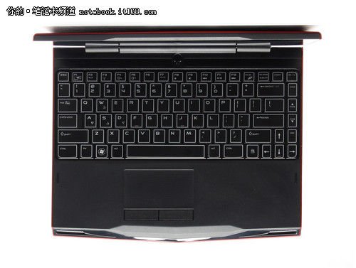 尺寸最小的游戏机皇外星人M11x全评测